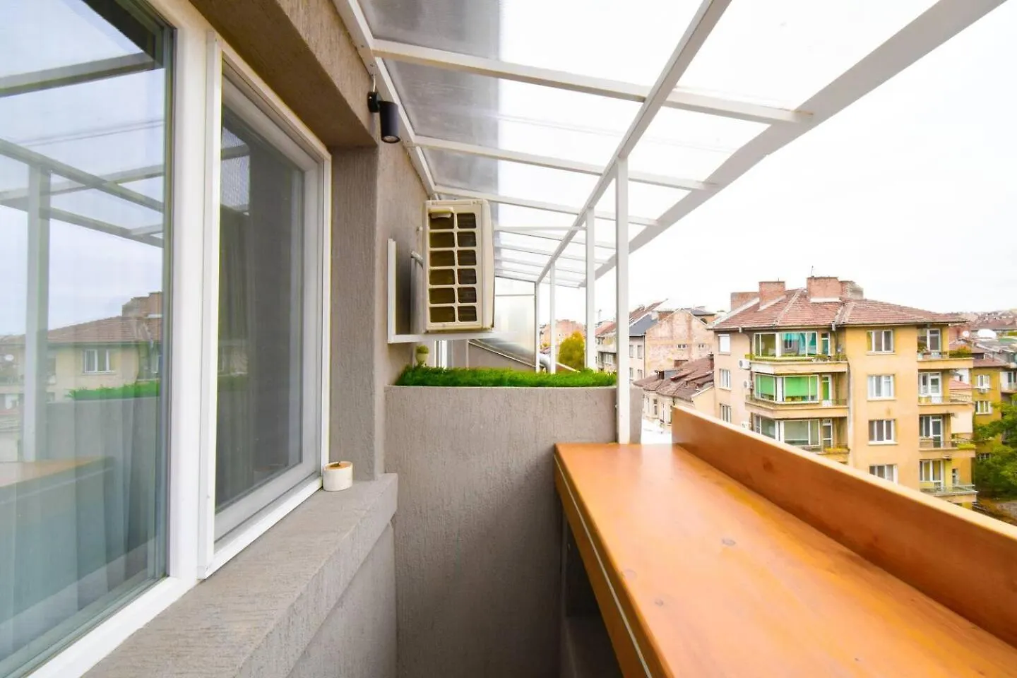 180 Panoramic Views Fully Equipped For 6 Acs Διαμέρισμα Σόφια 0*,  Βουλγαρία
