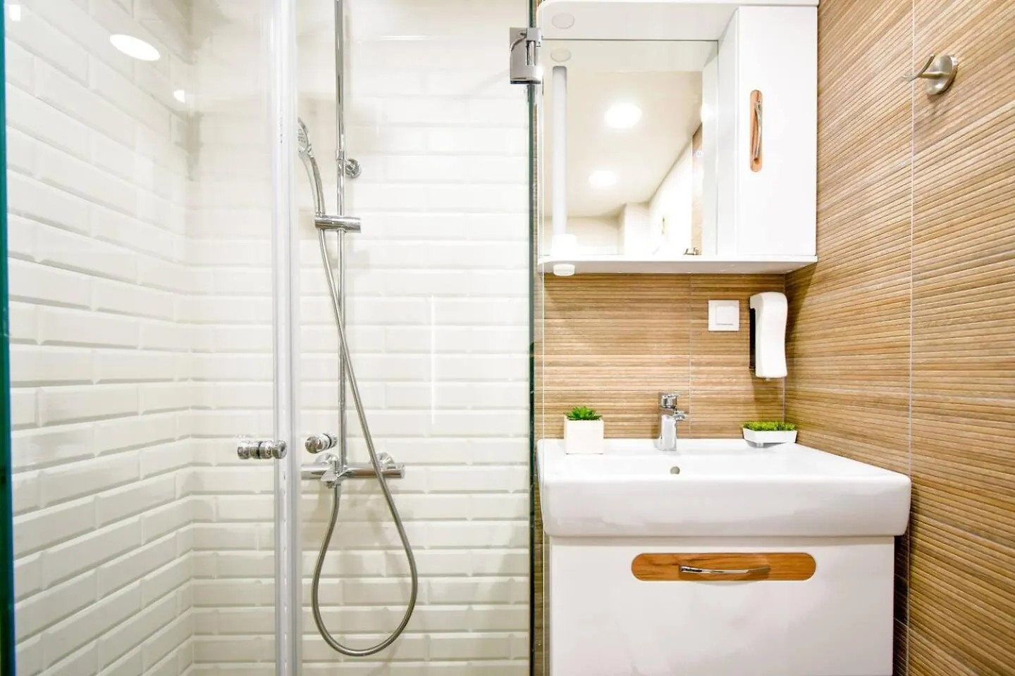 180 Panoramic Views Fully Equipped For 6 Acs Διαμέρισμα Σόφια